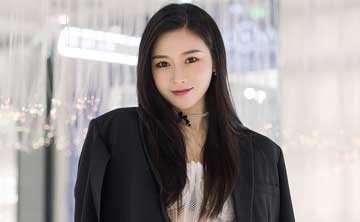 蒙卦爻辞白话详解，山水蒙卦六四：困蒙，吝。